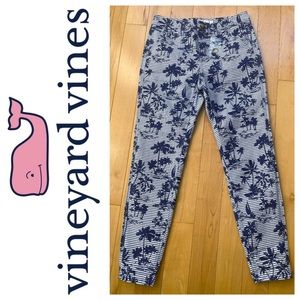 💙NWT Vineyard Vines Island Scene Skinny Cargo Pants - Lightweight & Stretchy